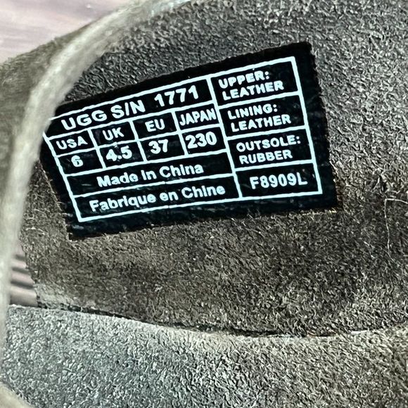 Ugg Hazel II Strappy Brown Suede Women's Wedges - Picture 8 of 8